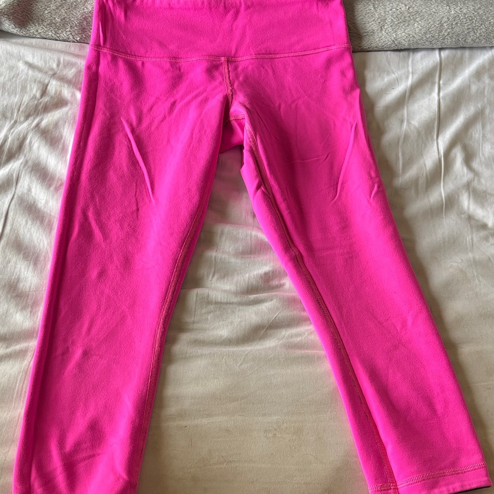 lululemon athletica Hot Pink Women's Leggings capris